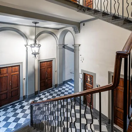 Cherubini Palace Thematic Apartment