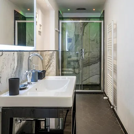 Cherubini Palace Thematic Apartment Florence