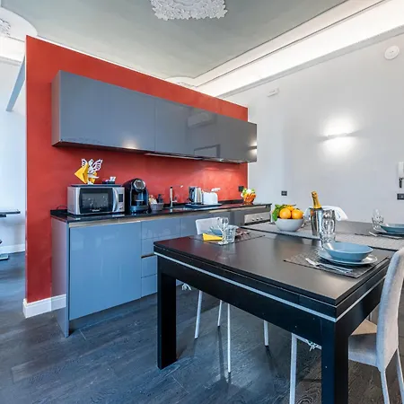 Cherubini Palace Thematic Apartment Florence