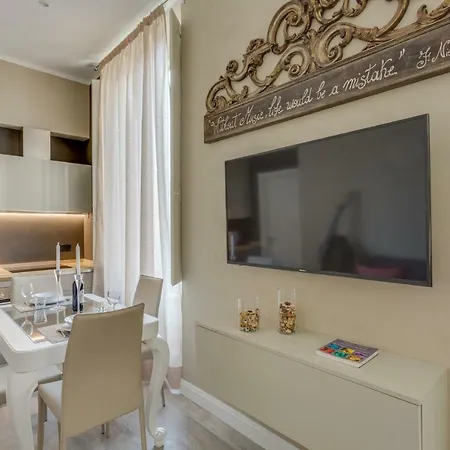Cherubini Palace Thematic Apartment *