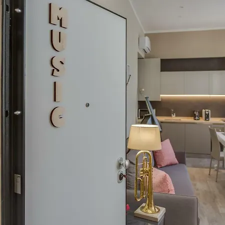 Cherubini Palace Thematic Apartment